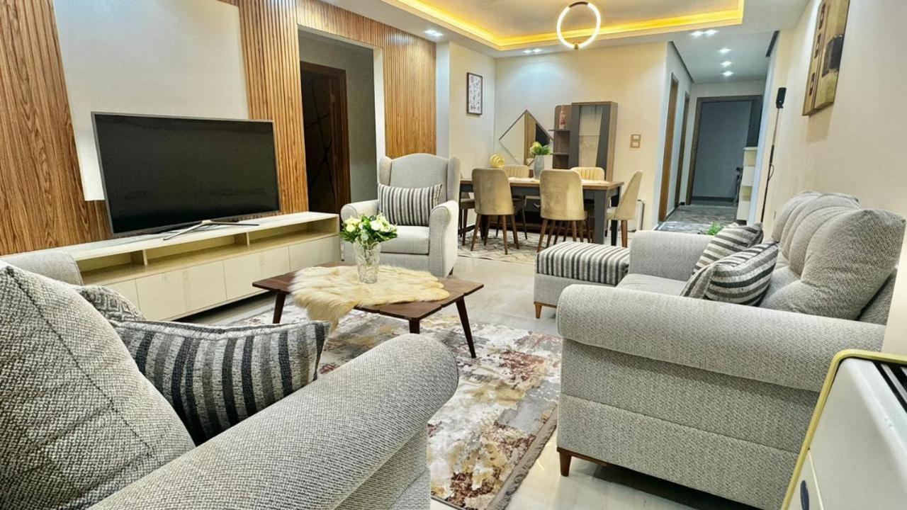 3 Bedroom Luxury Apartment-maadi Apartment *